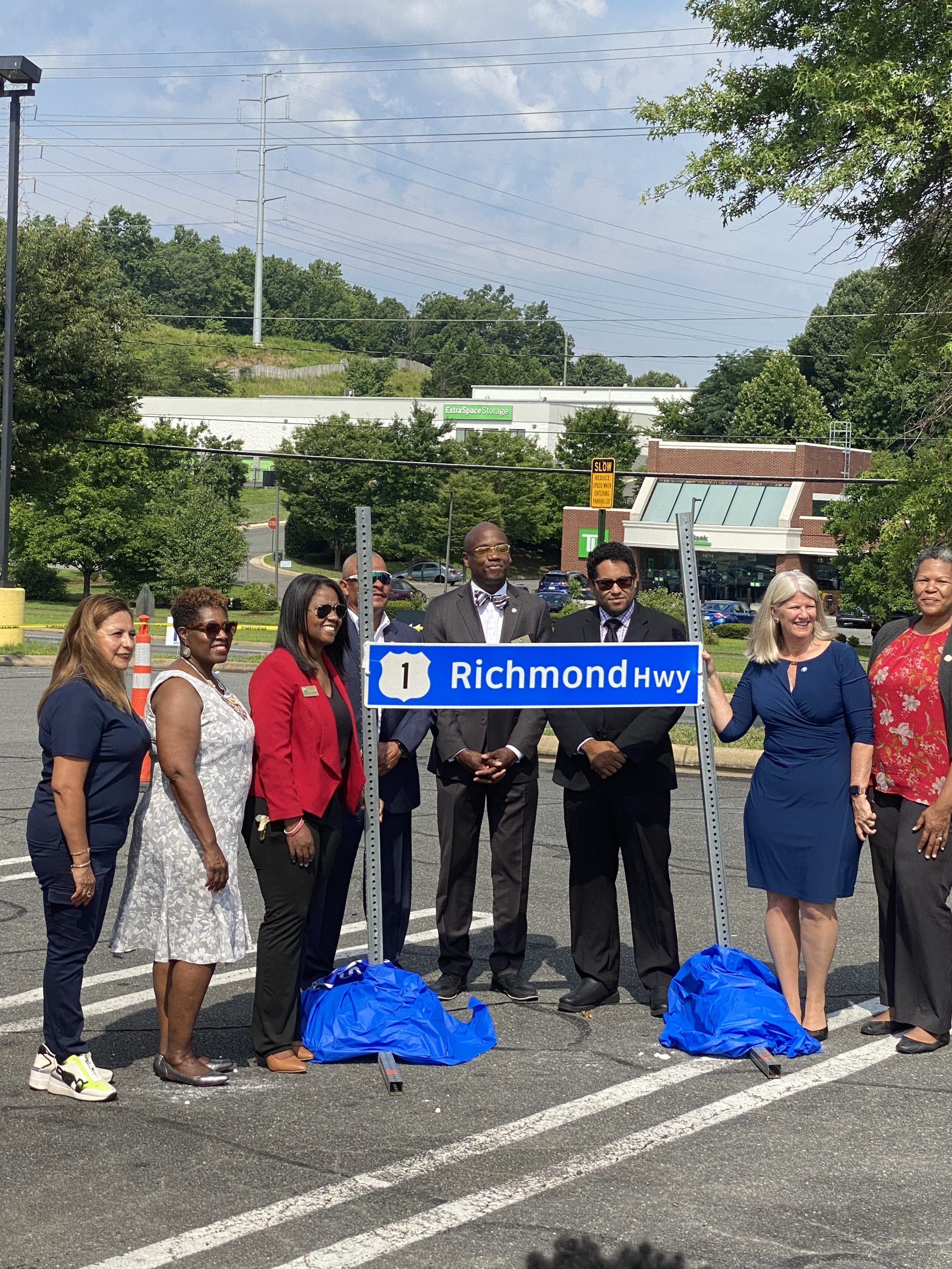 County officials, local community celebrate as Jefferson Davis Highway is renamed